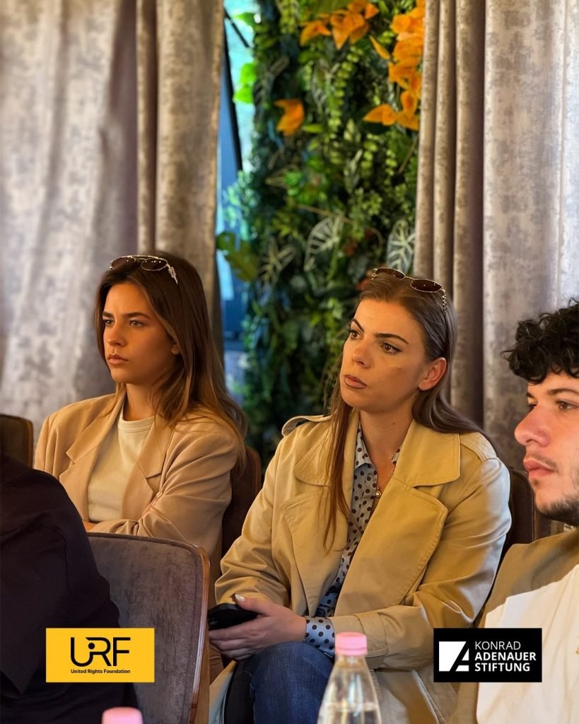 URF & KAS - “Nga heshtja në dialog: Eksplorimi i trashëgimisë së komunizmit në Shqipërinë rurale përmes filmit dokumentar Gladius” snapinsta.to 655236727 17975931521990808 4424410090353661324 n