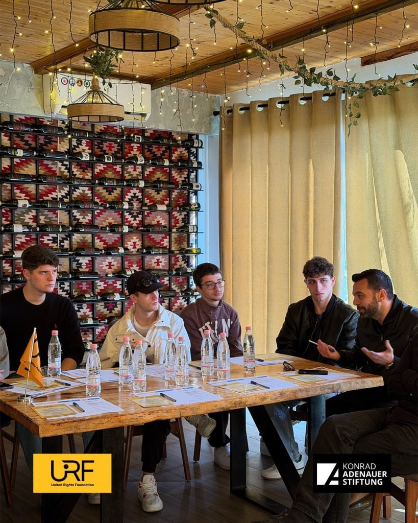URF & KAS - “Nga heshtja në dialog: Eksplorimi i trashëgimisë së komunizmit në Shqipërinë rurale përmes filmit dokumentar Gladius” snapinsta.to 656227899 17975931530990808 5690587918269641312 n
